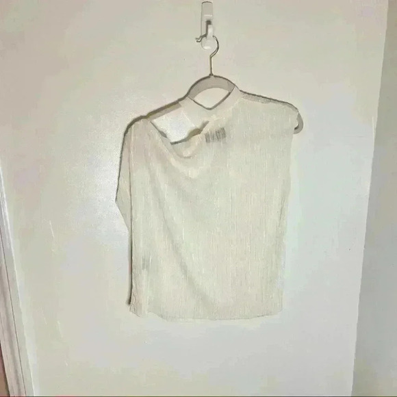 NEW RtA Axel Cold Shoulder Distressed Bone White Tee Streetwear Clubbing Party - Picture 6 of 6